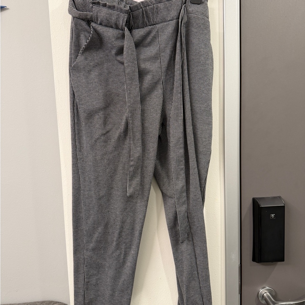 Women’s Houndstooth Slacks/Trousers